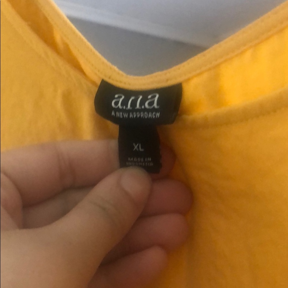Tank top - Picture 2 of 2